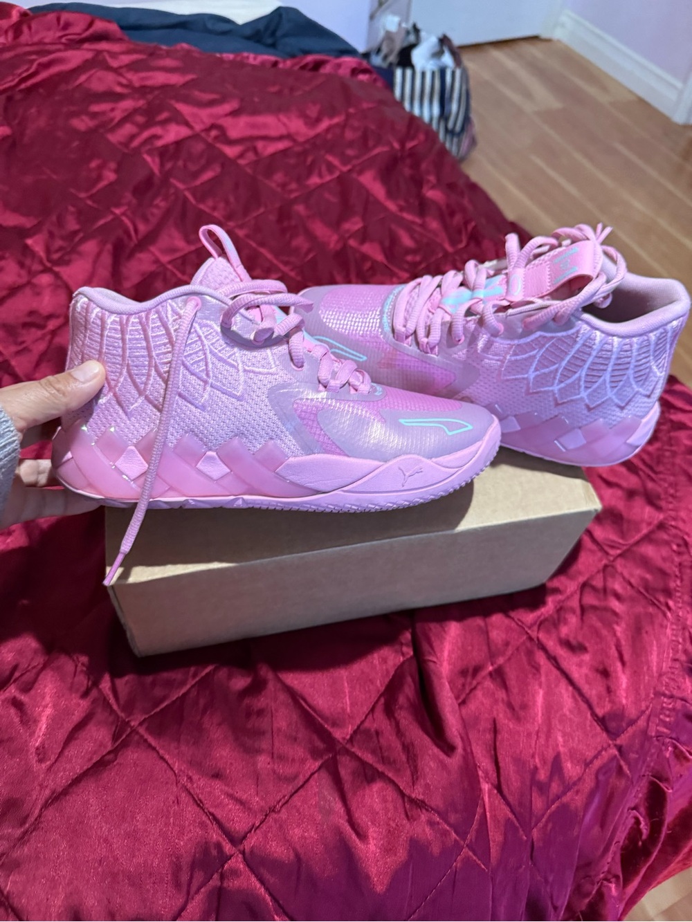 Puma Pink Knit High-Top Sneakers Youth girls sz 6.5 Womens sz 8